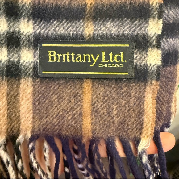 Plaid Cashmere Scarf in Brown Black and Red Tartan Check - Picture 4 of 6